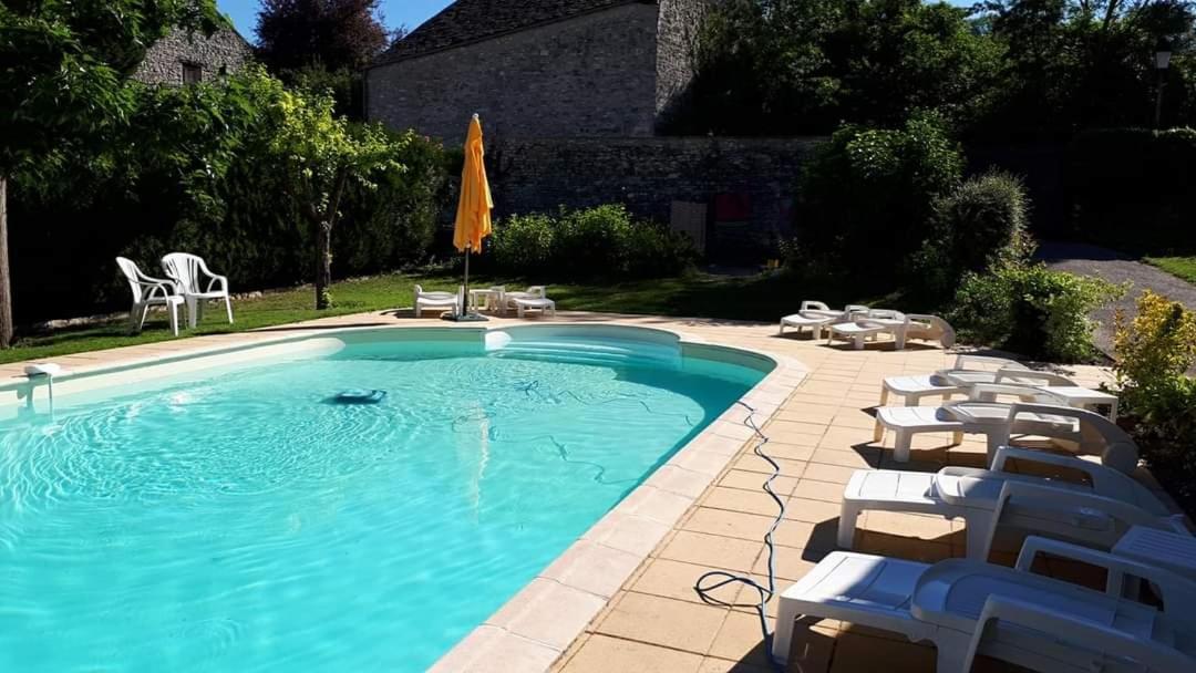 Au Chat Perche Espace Familial Mareil-sur-Mauldre Luaran gambar